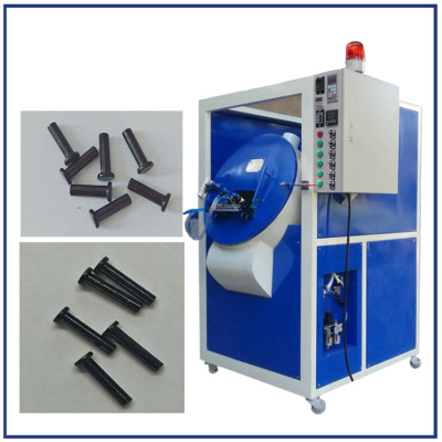 Automatic paint spraying machine maintenance